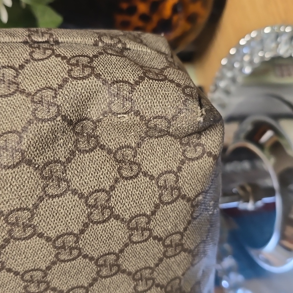 Gucci tote - Picture 3 of 11